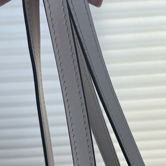 Louis Vuitton Onthego Creme Empreinte GM Limited Edition - Picture 7 of 15